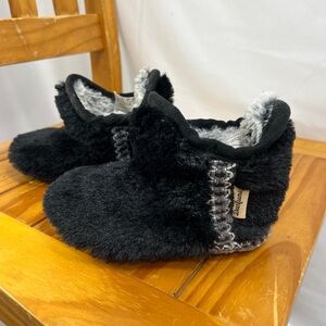 Children’s Dearfoam slippers